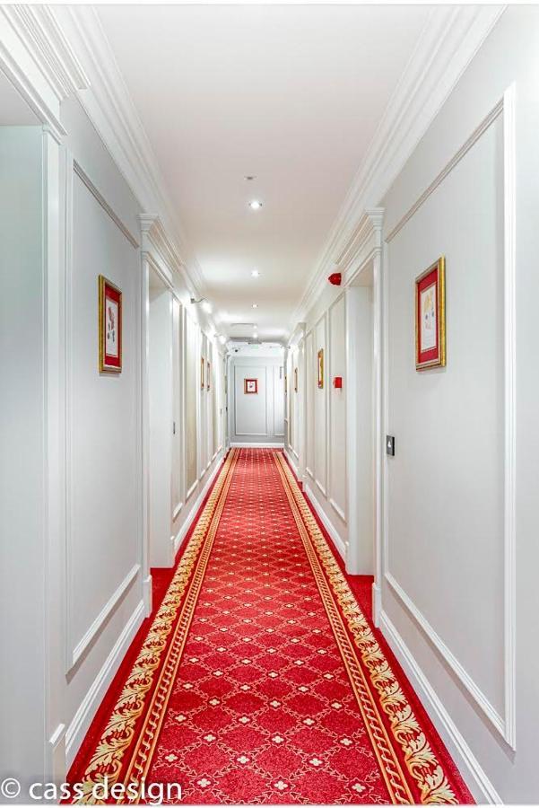 Hotel Versay Băile Herculane Buitenkant foto