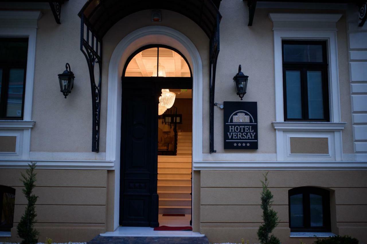 Hotel Versay Băile Herculane Buitenkant foto