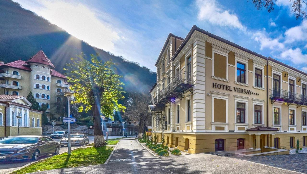 Hotel Versay Băile Herculane Buitenkant foto